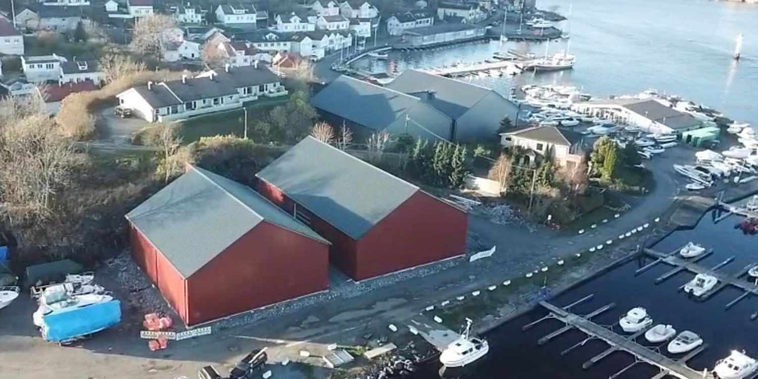 Båtopplagshaller Stathelle Marina dronebilde av alle de 4 hallene.